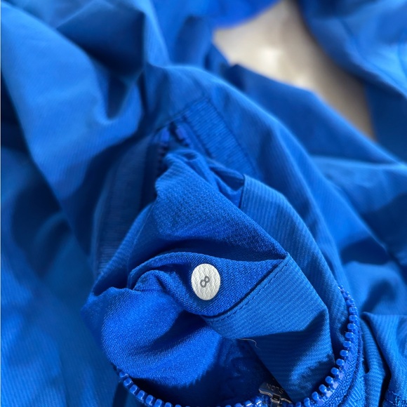 lululemon athletica Women's Blue Bandit Jacket - Picture 7 of 12